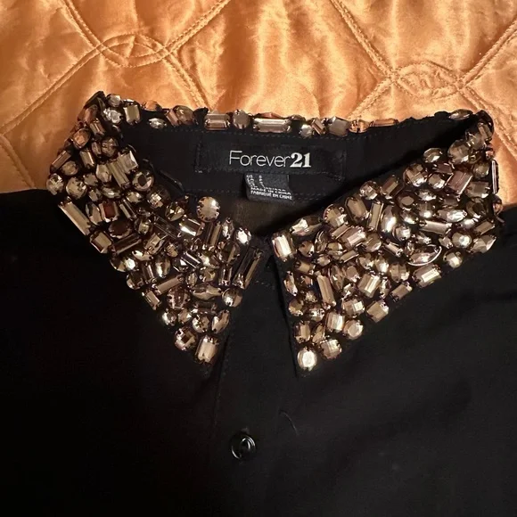 Forever 21 Top - Picture 2 of 3